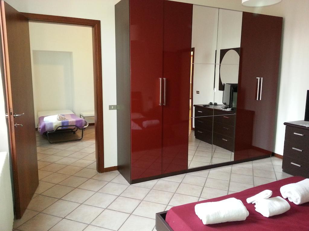 B&B Smeraldo Airport Bergamo Kamer foto